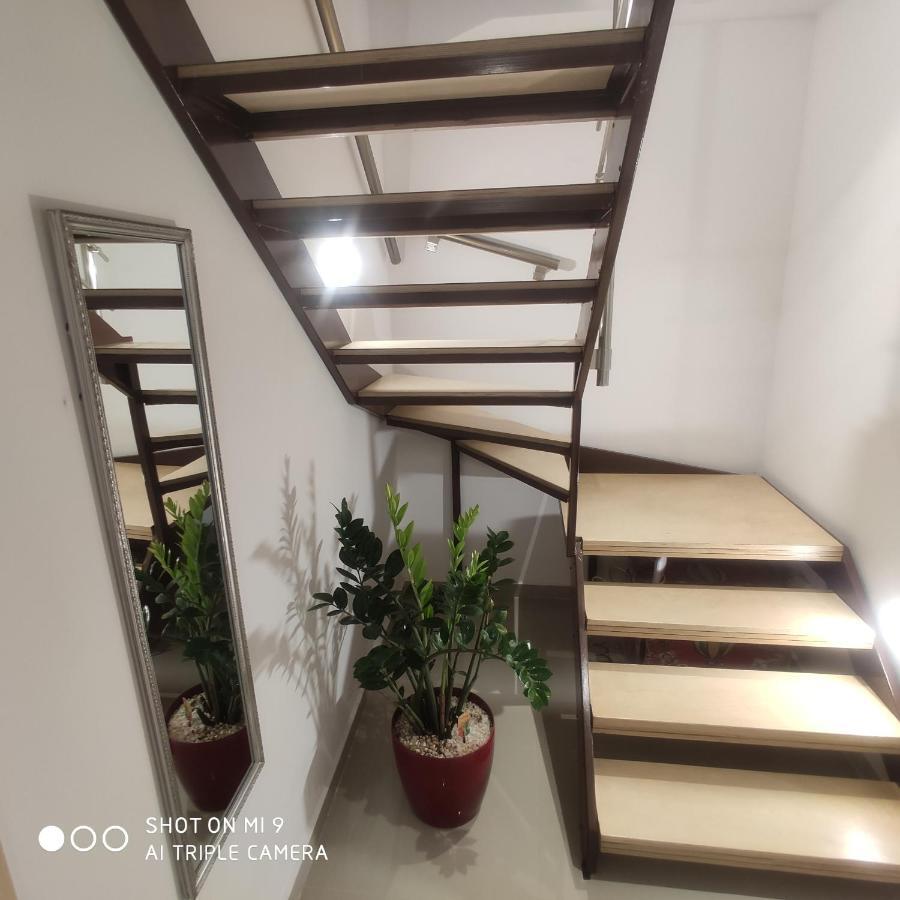 Heraklion Airport Family Lux Apartment Exterior foto